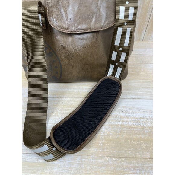 Star Wars Chewbacca Pet Carrier w/ Shoulder Strap - Picture 4 of 14